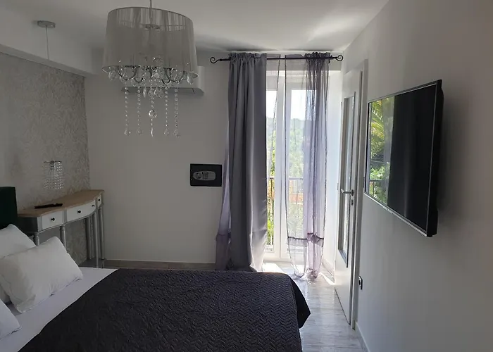 Castel דירה מאלי לוסיניי